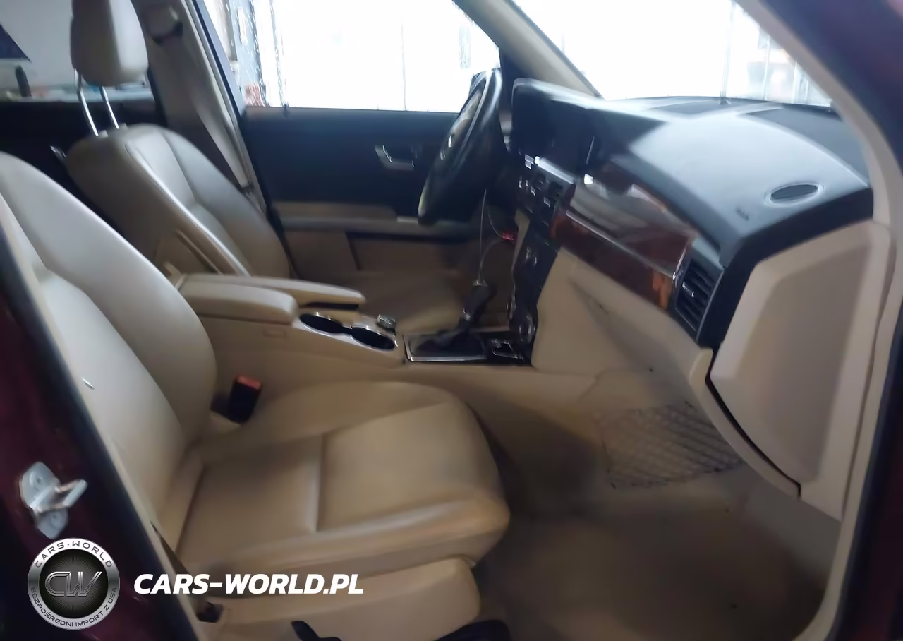 2010 Mercedes-Benz Glk 350 4Matic VIN:WDCGG8HB9AF393908 - 5