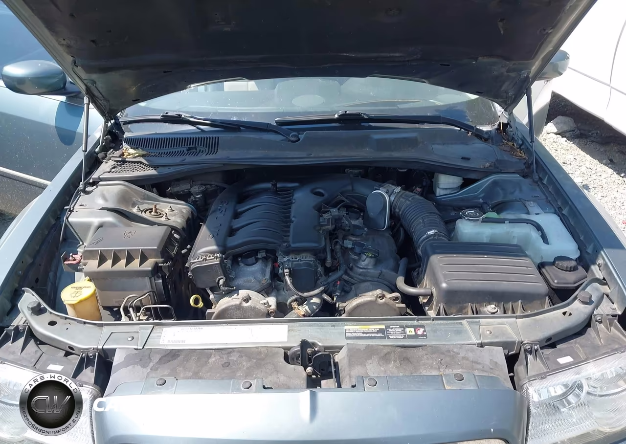 2006 Chrysler 300 Touring VIN:2C3KA53G06H319970 - 10