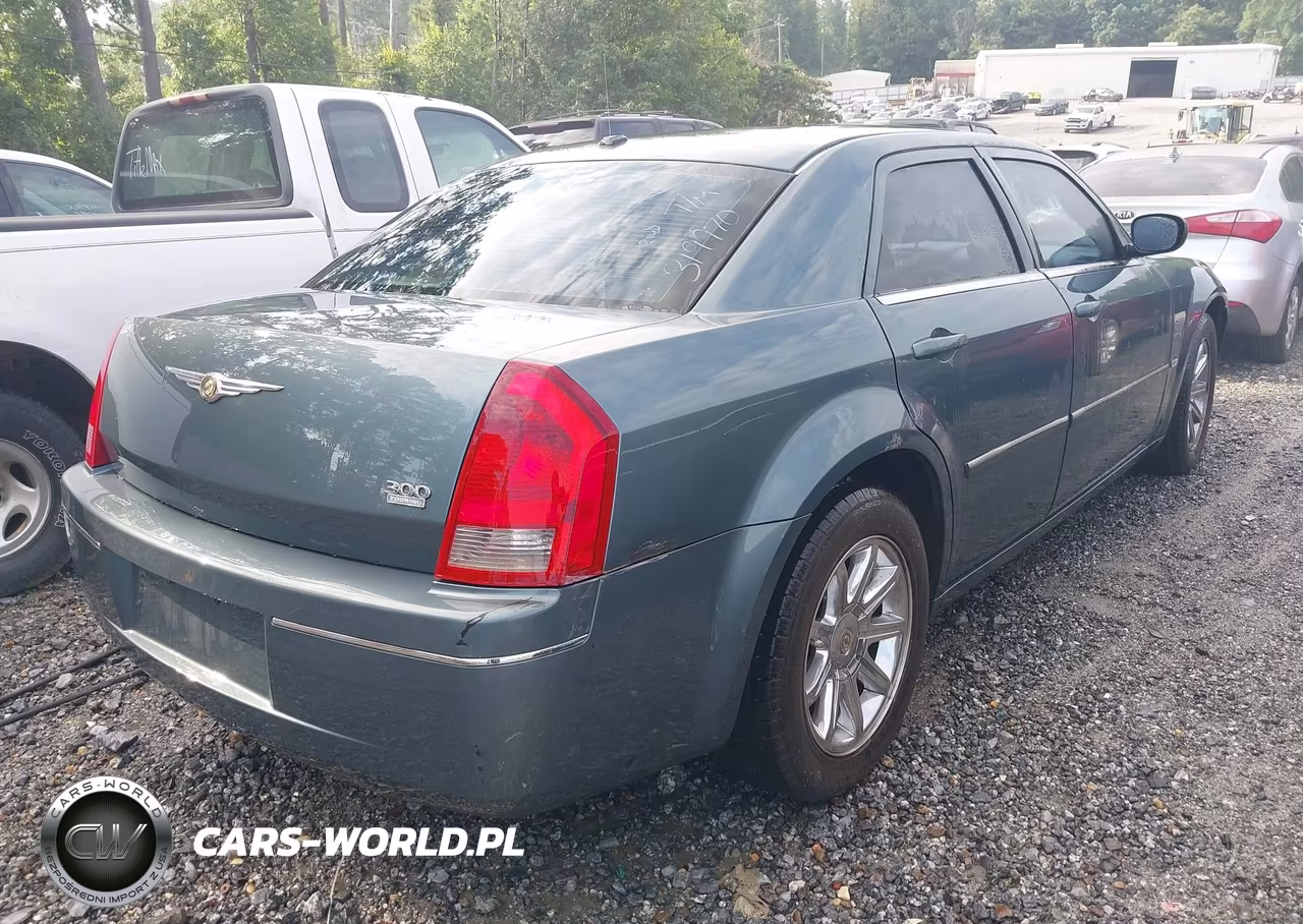 2006 Chrysler 300 Touring VIN:2C3KA53G06H319970 - 4