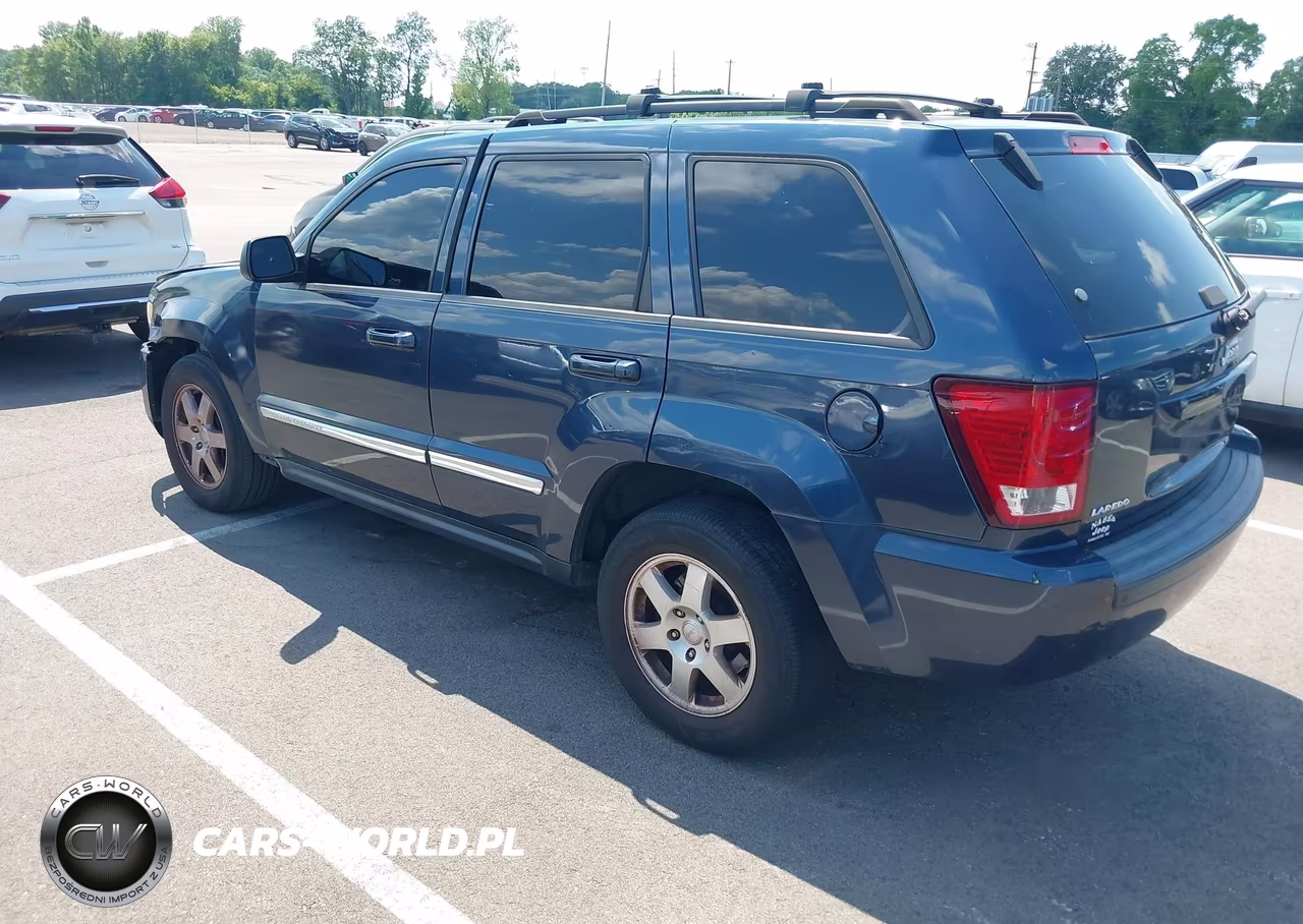 2010 Jeep Grand Cherokee Laredo VIN:1J4PS4GK0AC148005 - 3