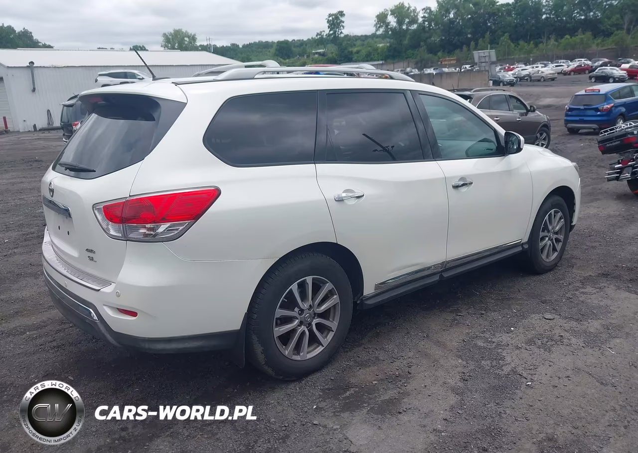2015 Nissan Pathfinder Sl VIN:5N1AR2MM9FC710732 - 4