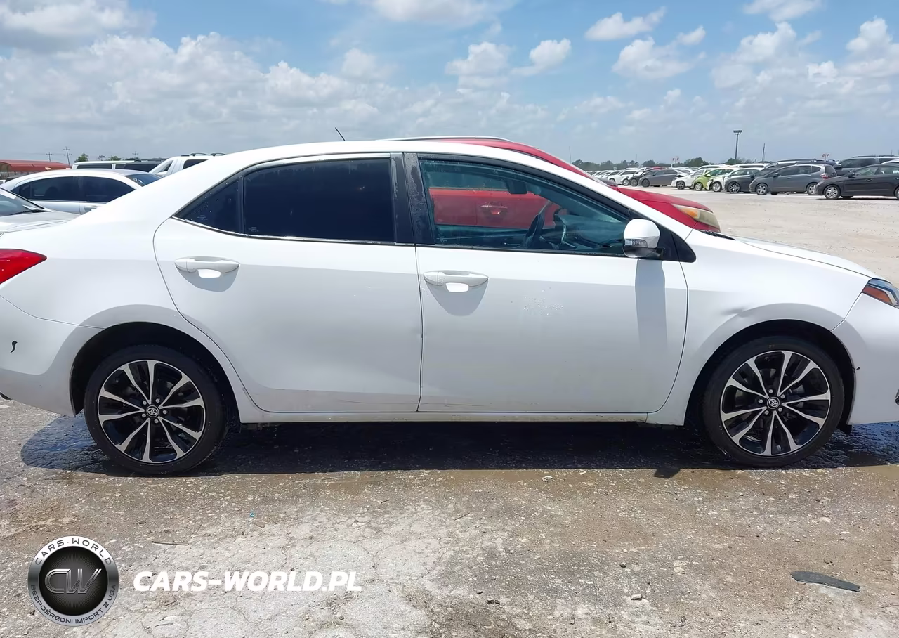 2018 Toyota Corolla Se VIN:2T1BURHE3JC019960 - 13
