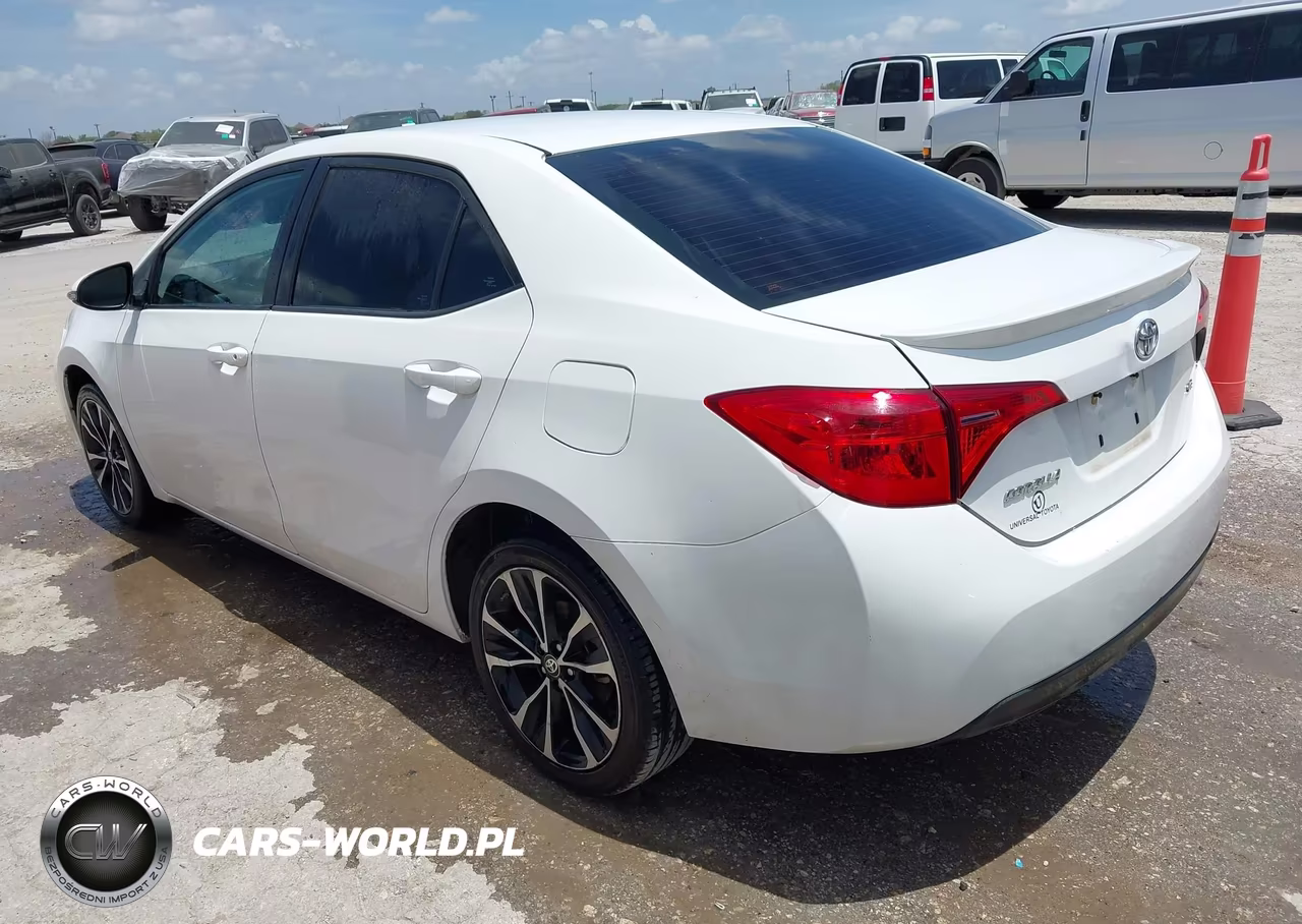 2018 Toyota Corolla Se VIN:2T1BURHE3JC019960 - 3