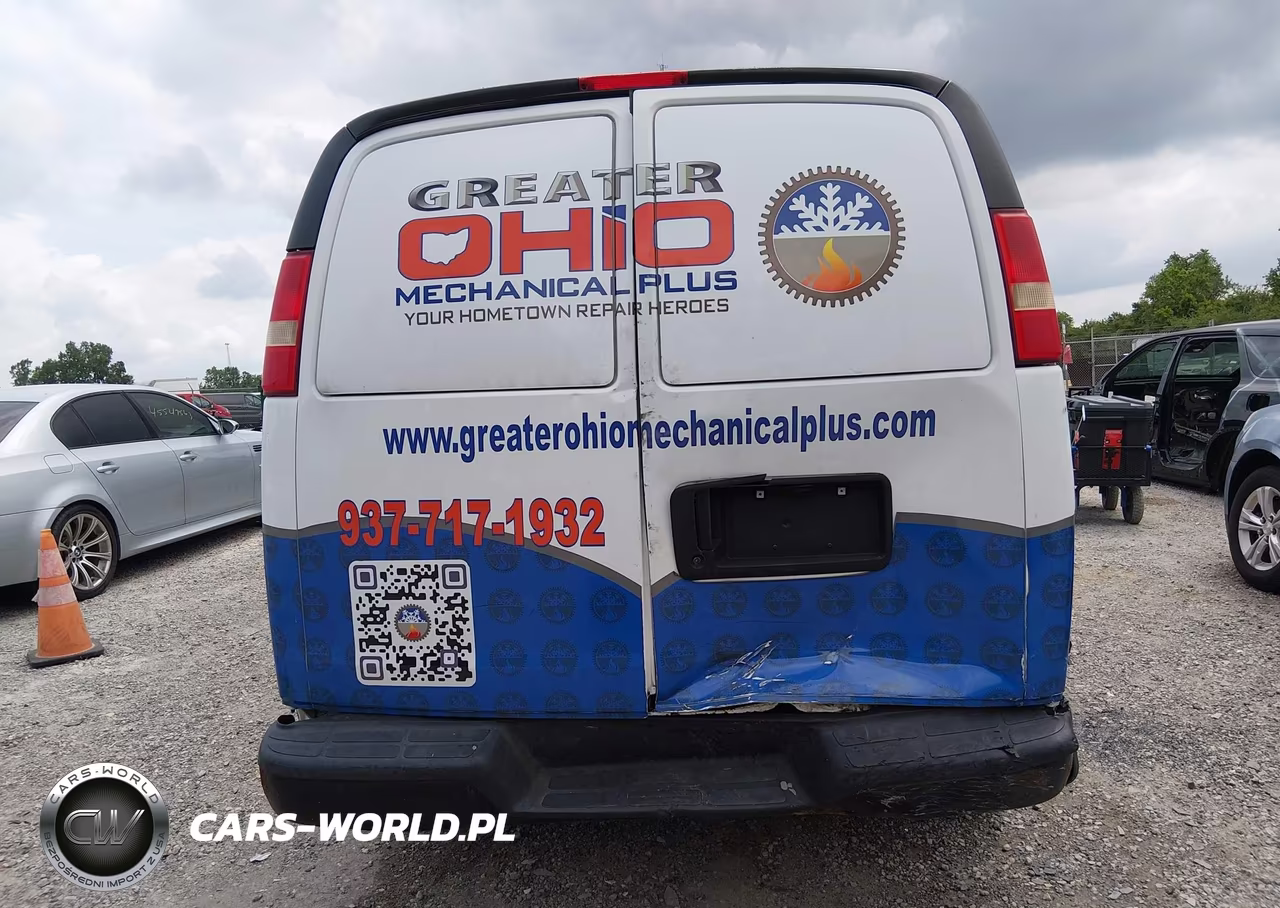 2014 Chevrolet Express 2500 Work Van VIN:1GCWGFCA9E1163096 - 17