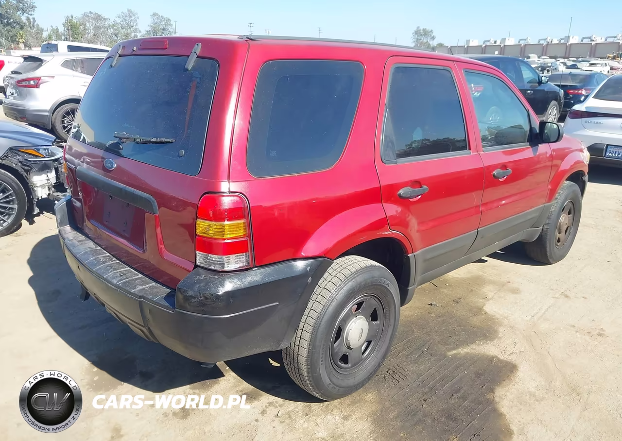 2005 Ford Escape Xls VIN:1FMYU02Z35KB29277 - 4