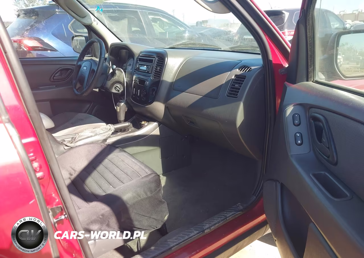 2005 Ford Escape Xls VIN:1FMYU02Z35KB29277 - 5