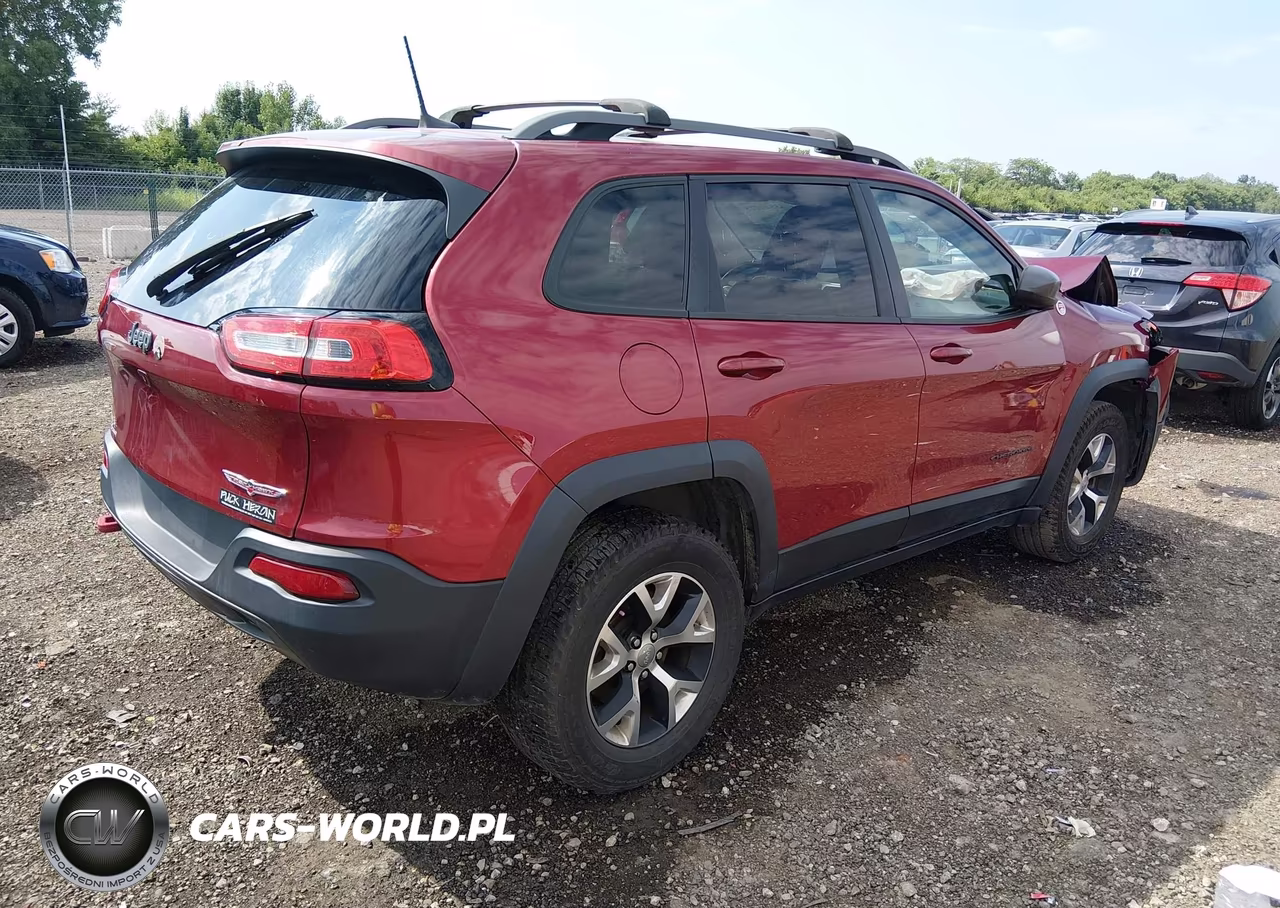 2017 Jeep Cherokee Trailhawk VIN:1C4PJMBB3HW517237 - 4