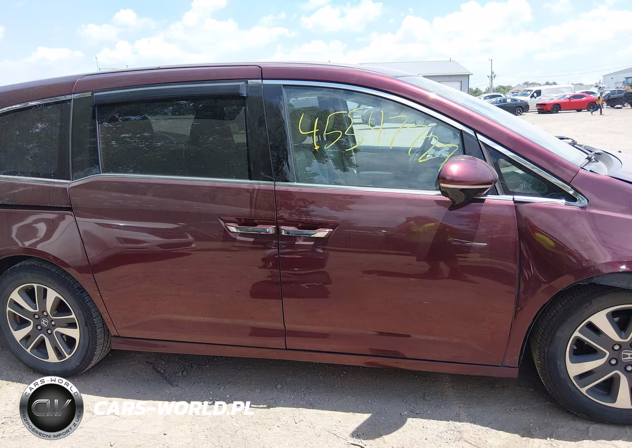 2016 Honda Odyssey Touring-Touring Elite VIN:5FNRL5H91GB087711 - 12