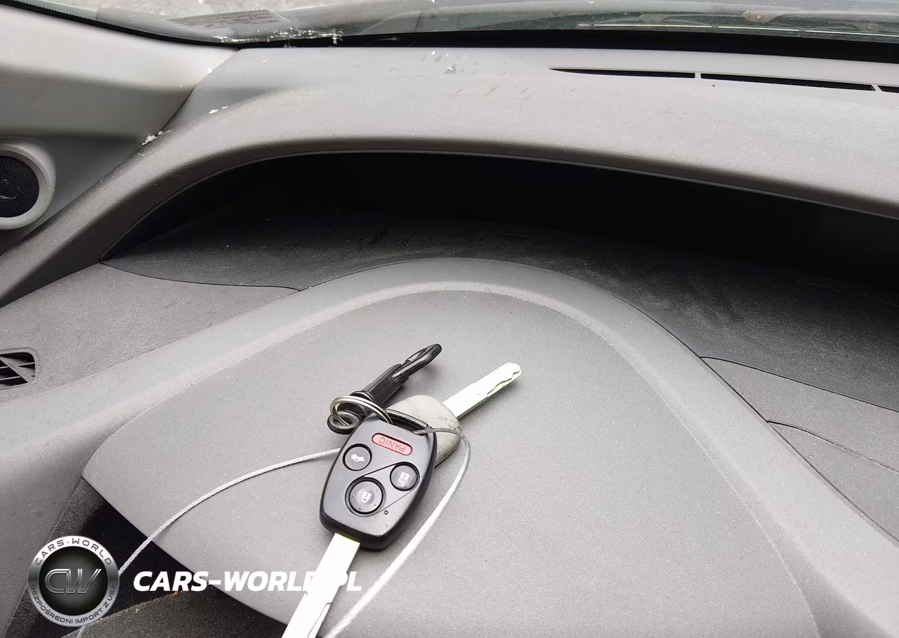 2012 Honda Civic Hybrid VIN:JHMFB4F2XCS000437 - 11