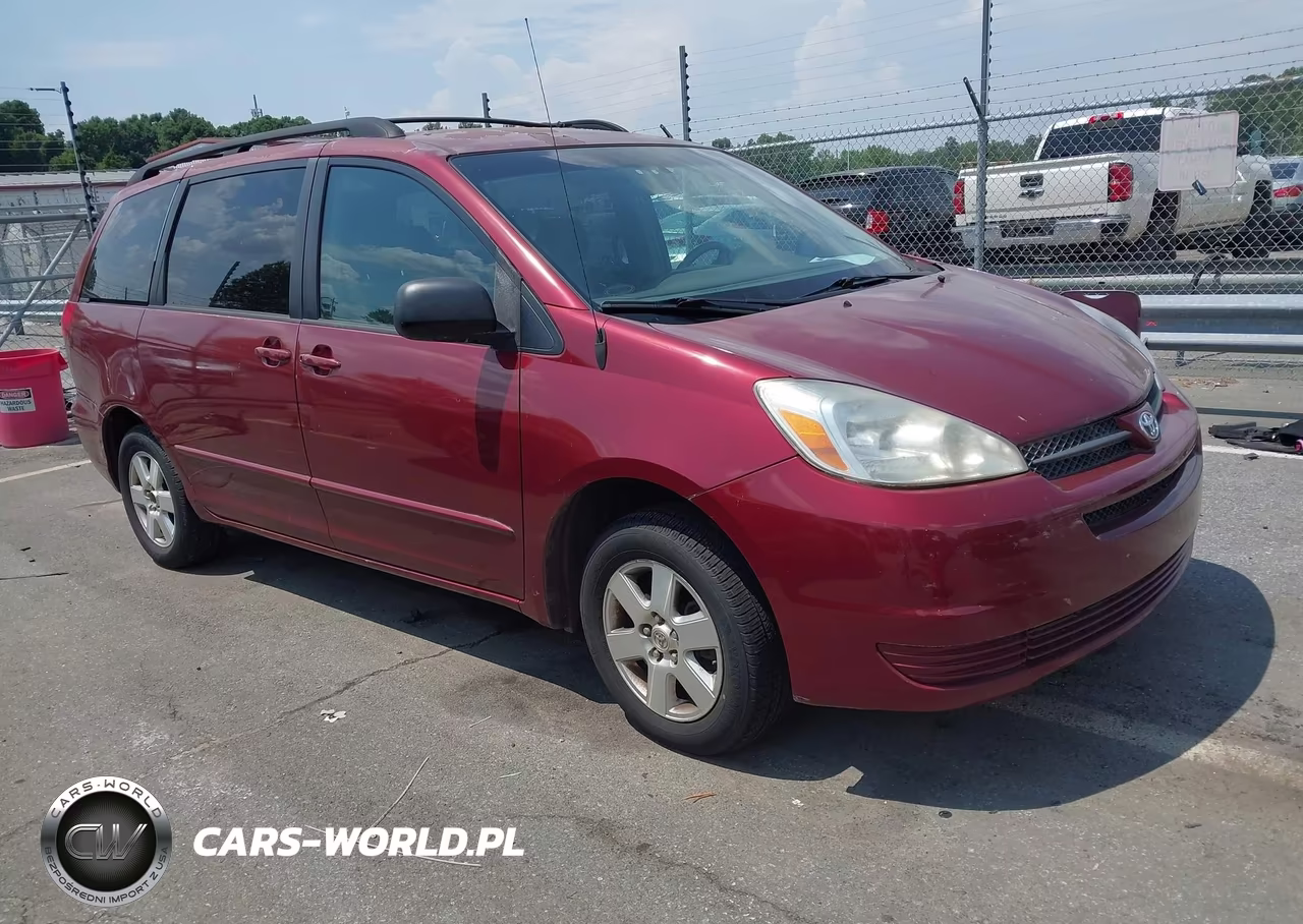 2004 Toyota Sienna Le – zdjęcie 1 z 11