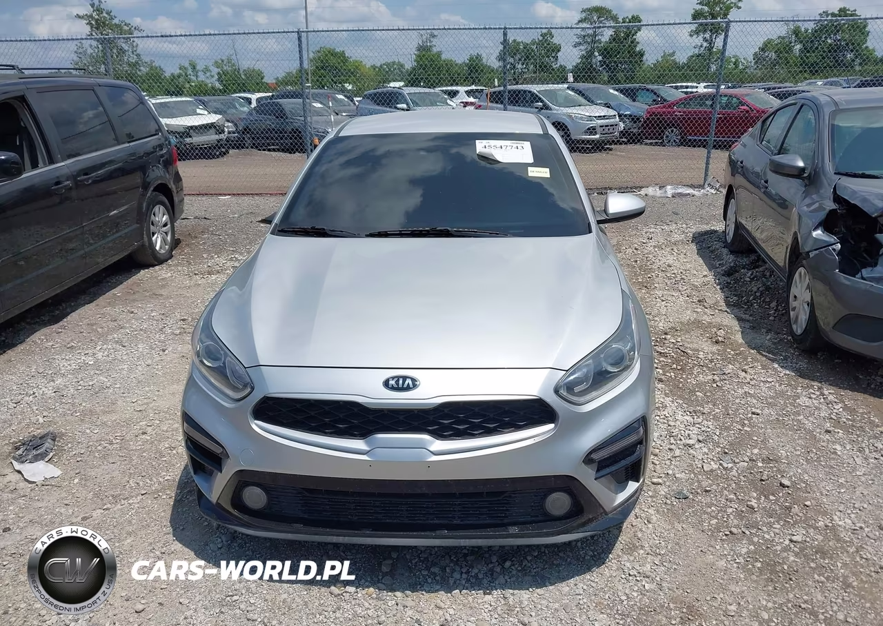 2019 Kia Forte Lxs VIN:3KPF24AD9KE046823 - 12