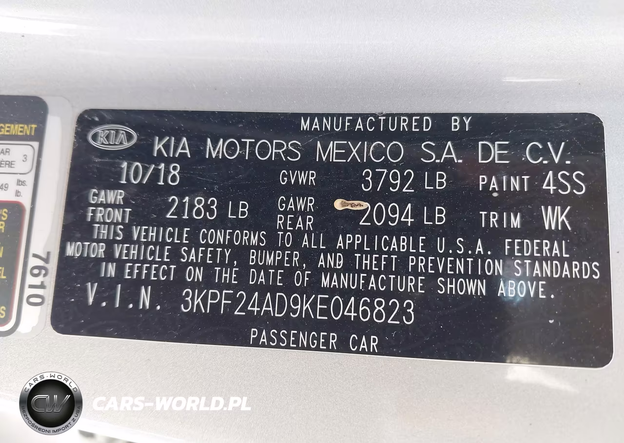 2019 Kia Forte Lxs VIN:3KPF24AD9KE046823 - 9
