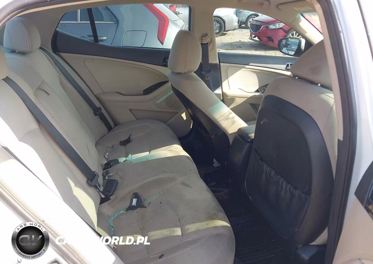 2013 Kia Optima Lx VIN:5XXGM4A74DG196180 - 8