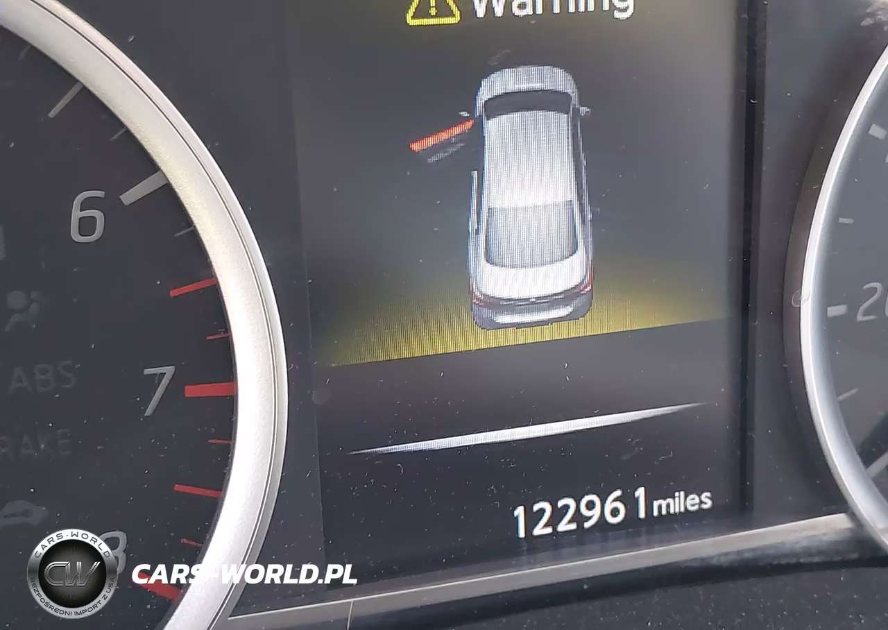 2017 Nissan Sentra Sr Turbo VIN:3N1CB7AP6HY343556 - 7