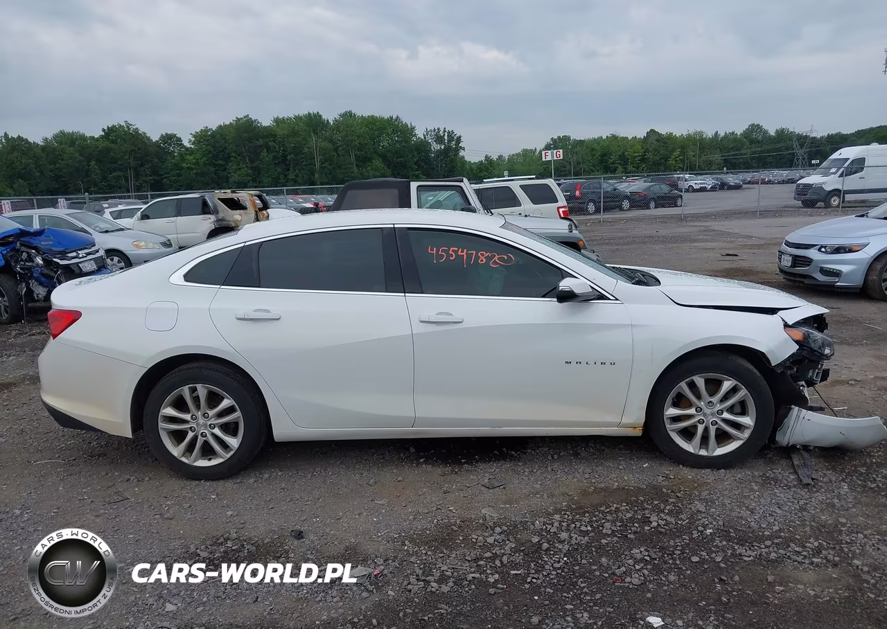 2018 Chevrolet Malibu Lt VIN:1G1ZD5ST2JF139957 - 12
