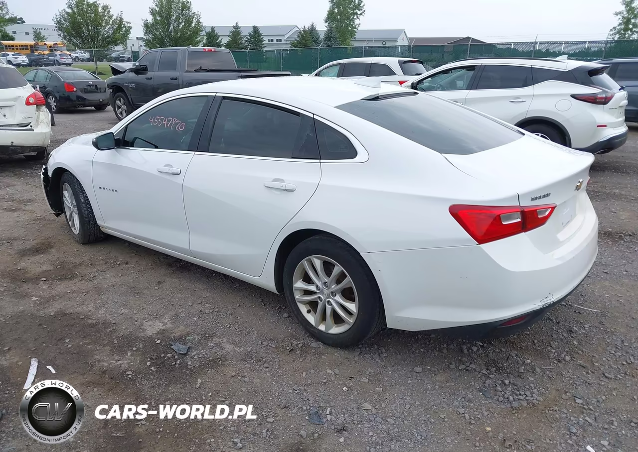 2018 Chevrolet Malibu Lt VIN:1G1ZD5ST2JF139957 - 3