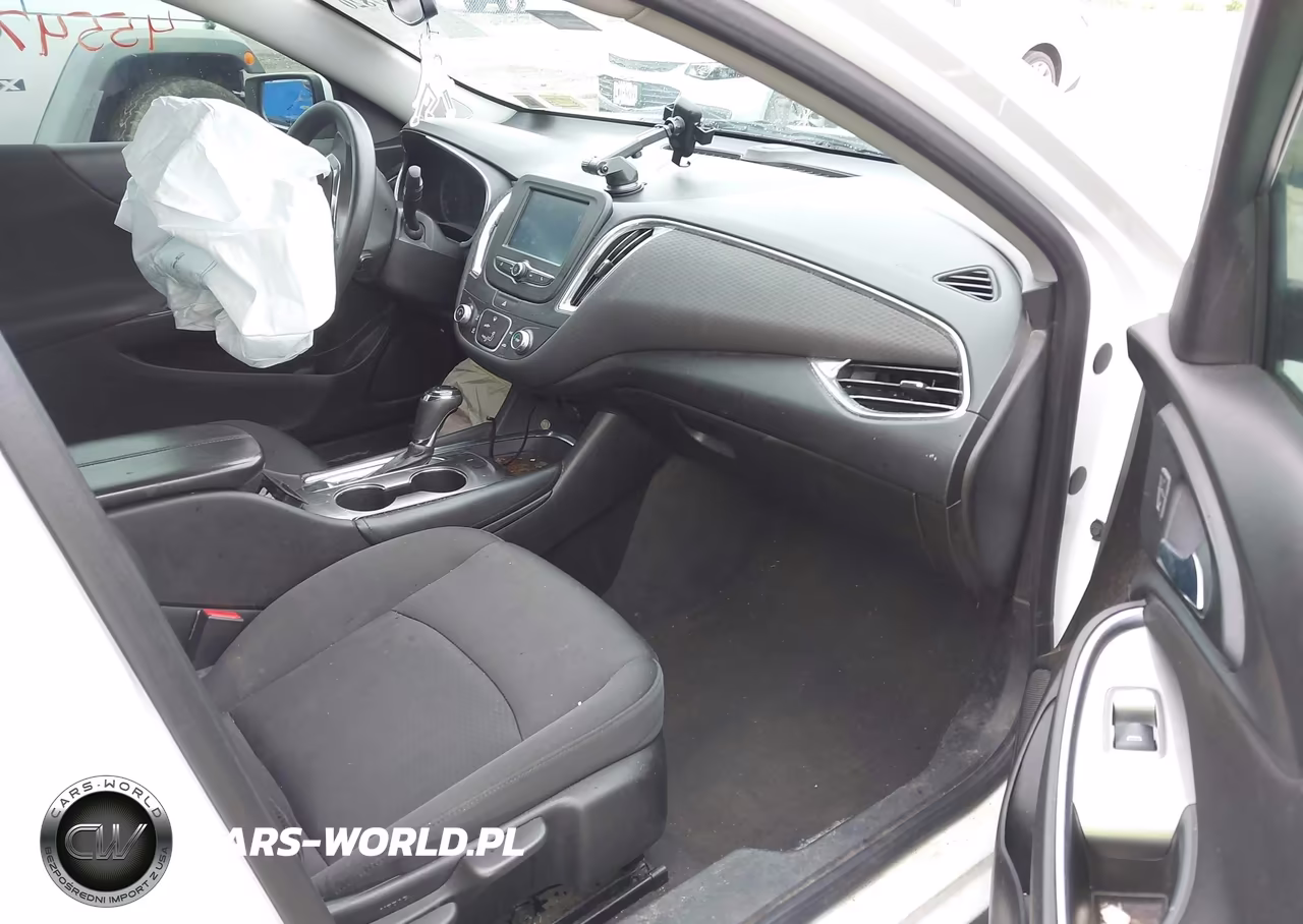 2018 Chevrolet Malibu Lt VIN:1G1ZD5ST2JF139957 - 5