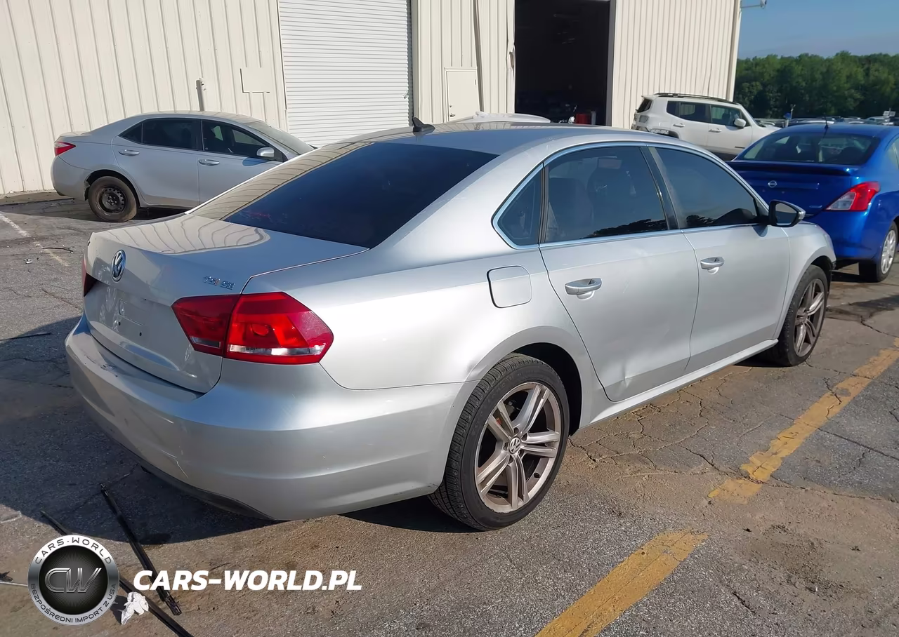 2014 Volkswagen Passat 1.8T Se VIN:1VWBT7A39EC049069 - 4