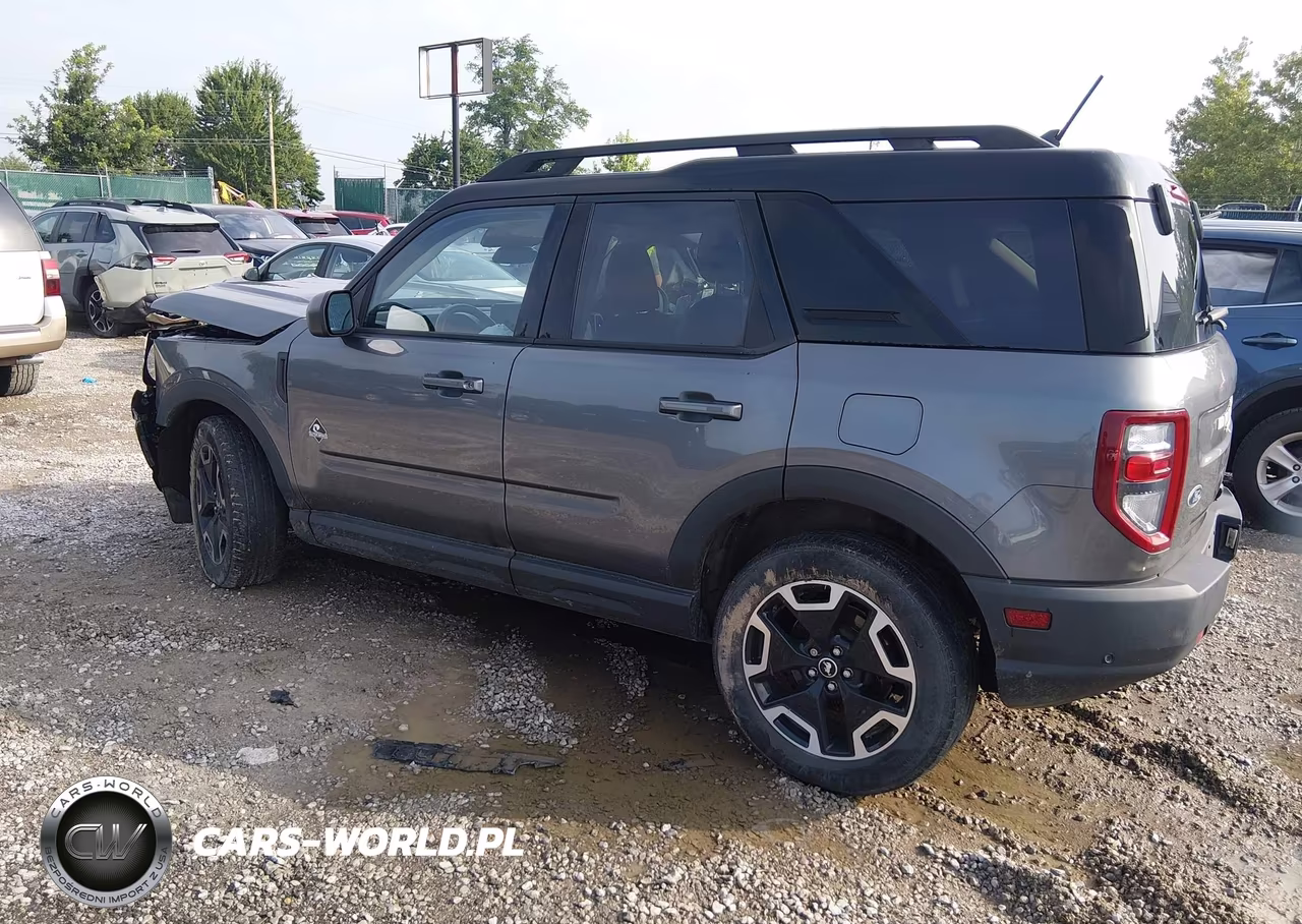 2022 Ford Bronco Sport Outer Banks VIN:3FMCR9C63NRD55979 - 3