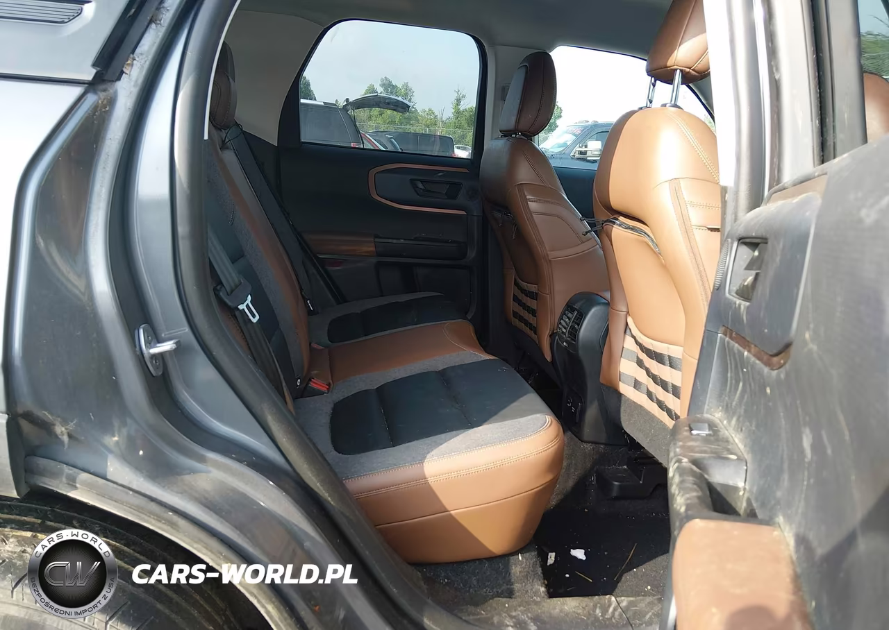 2022 Ford Bronco Sport Outer Banks VIN:3FMCR9C63NRD55979 - 8