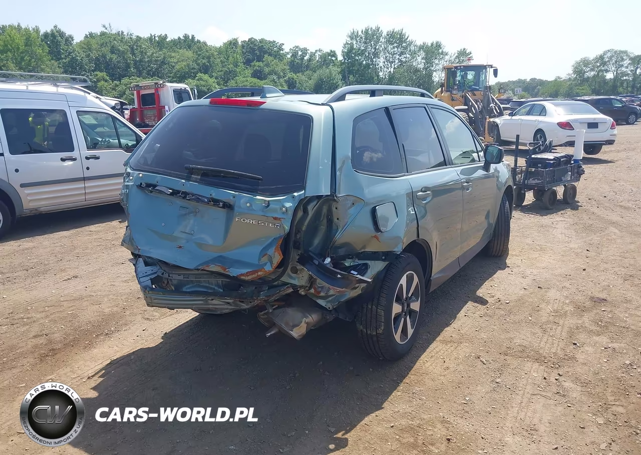 2018 Subaru Forester 2.5I VIN:JF2SJABC3JH429639 - 17