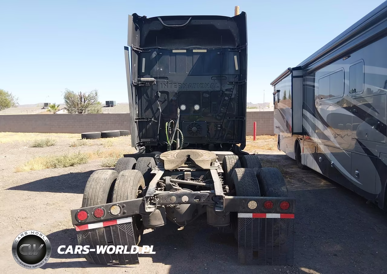 2020 International Lt VIN:3HSDZTZR2LN849883 - 17