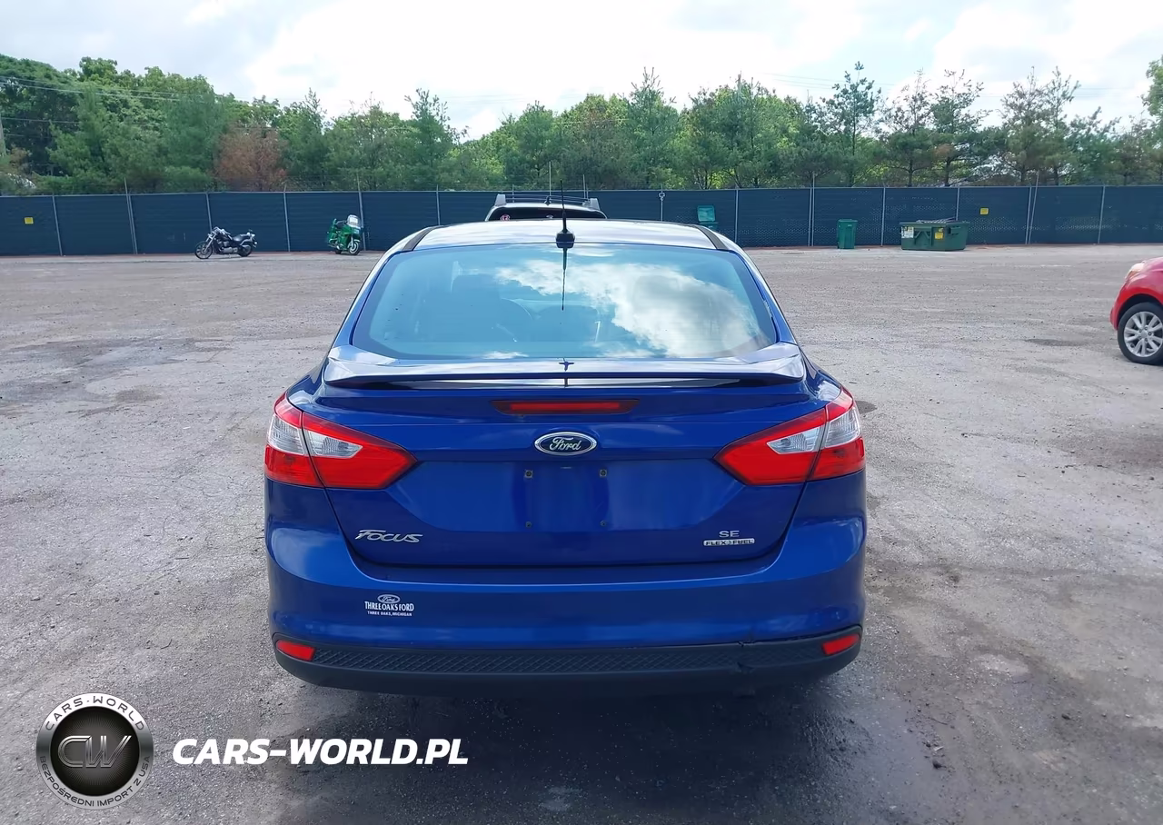 2012 Ford Focus Se VIN:1FAHP3F2XCL381678 - 16