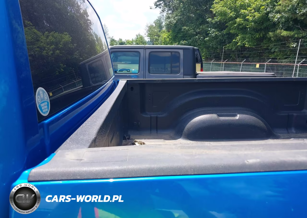 2021 Ram 1500 Classic Tradesman 4X4 6'4 Box VIN:3C6JR7AT4MG647988 - 8
