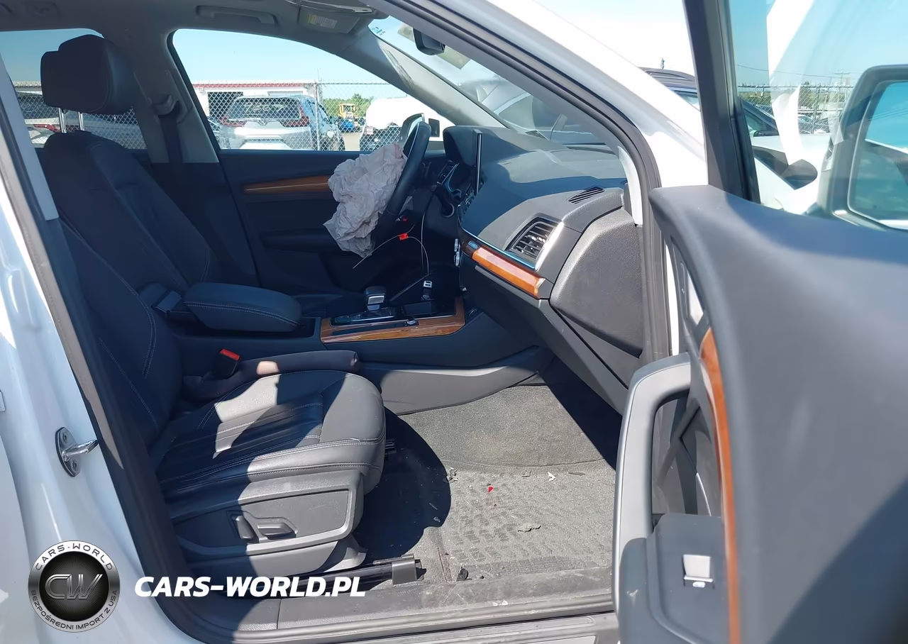 2021 Audi Q5 Premium 45 Tfsi Quattro S Tronic VIN:WA1AAAFY9M2113700 - 5
