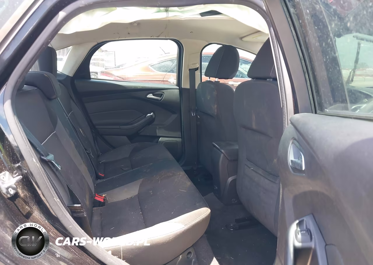 2012 Ford Focus Se VIN:1FAHP3F2XCL435237 - 8