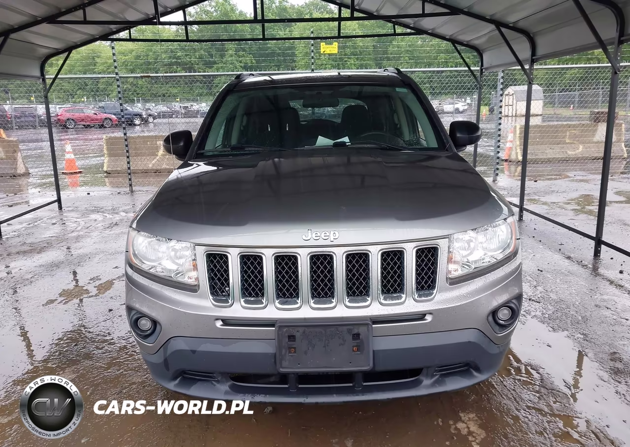 2013 Jeep Compass Latitude VIN:1C4NJDEB2DD237138 - 12
