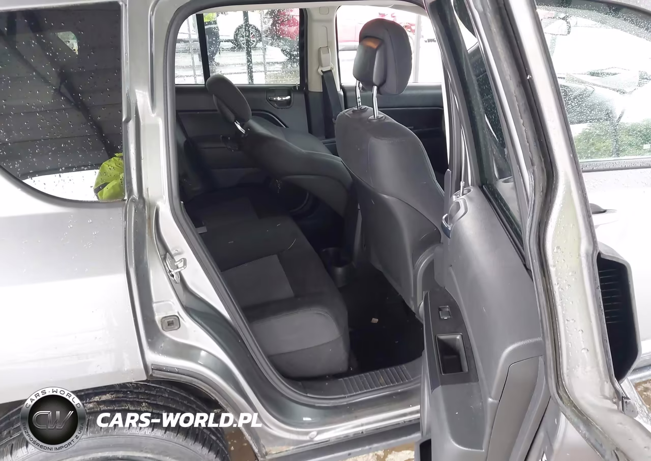 2013 Jeep Compass Latitude VIN:1C4NJDEB2DD237138 - 8