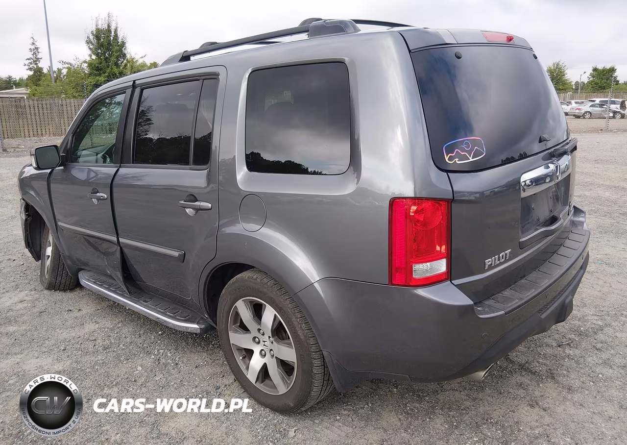 2012 Honda Pilot Touring VIN:5FNYF4H94CB059196 - 3