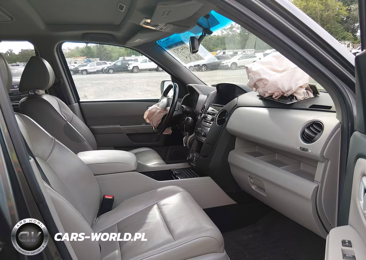2012 Honda Pilot Touring VIN:5FNYF4H94CB059196 - 5