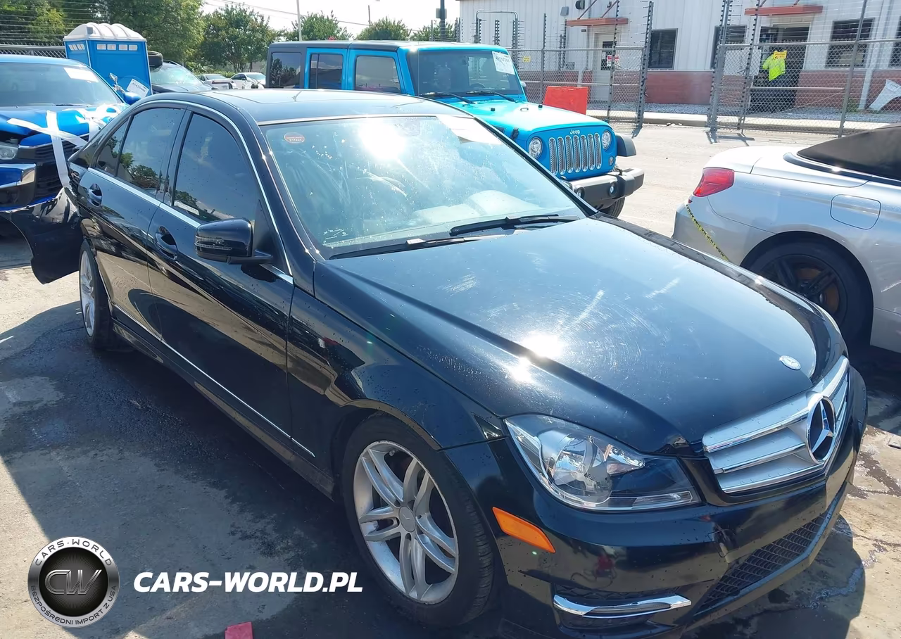 2013 Mercedes-Benz C 300 Luxury 4Matic-Sport 4Matic – zdjęcie 1 z 16