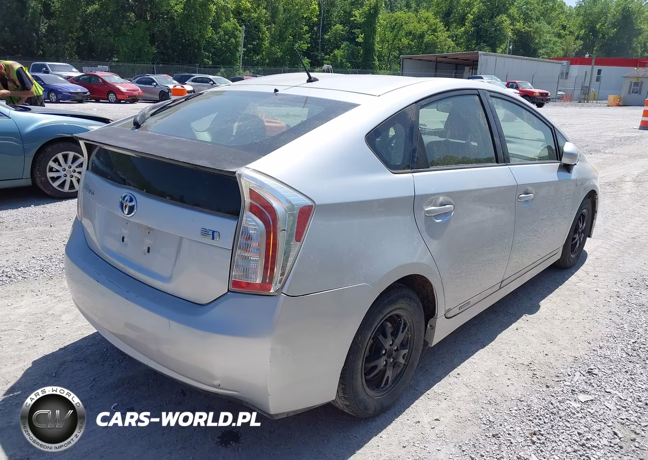 2012 Toyota Prius Two VIN:JTDKN3DU4C5439105 - 4