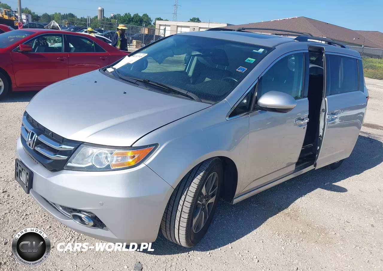 2015 Honda Odyssey Touring-Touring Elite VIN:5FNRL5H95FB098239 - 2