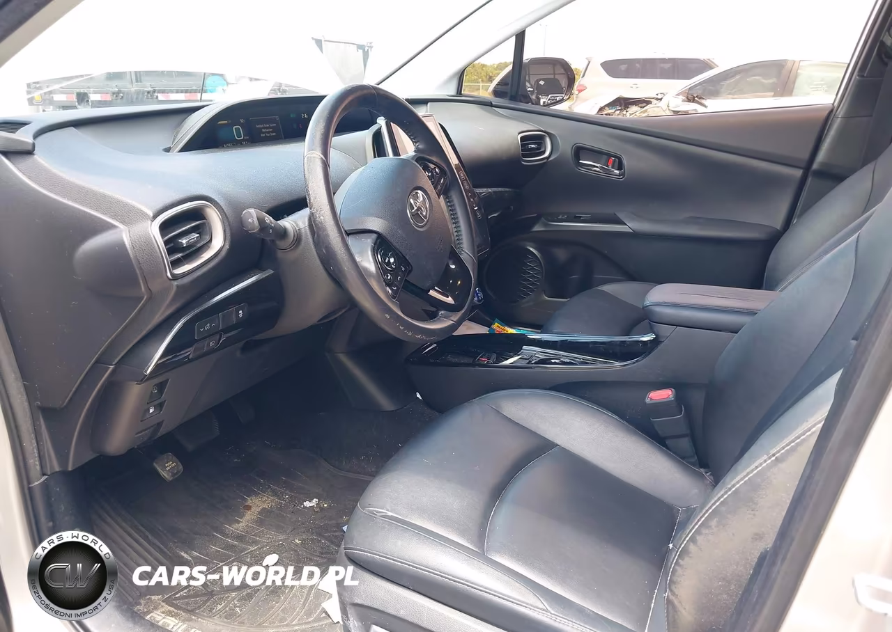 2020 Toyota Prius Prime Xle VIN:JTDKARFP3L3130601 - 5