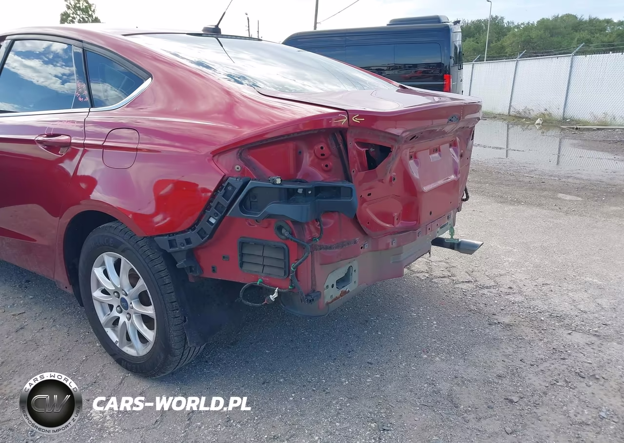 2016 Ford Fusion S VIN:1FA6P0G7XG5113563 - 14