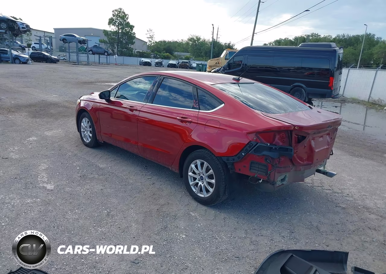 2016 Ford Fusion S VIN:1FA6P0G7XG5113563 - 3