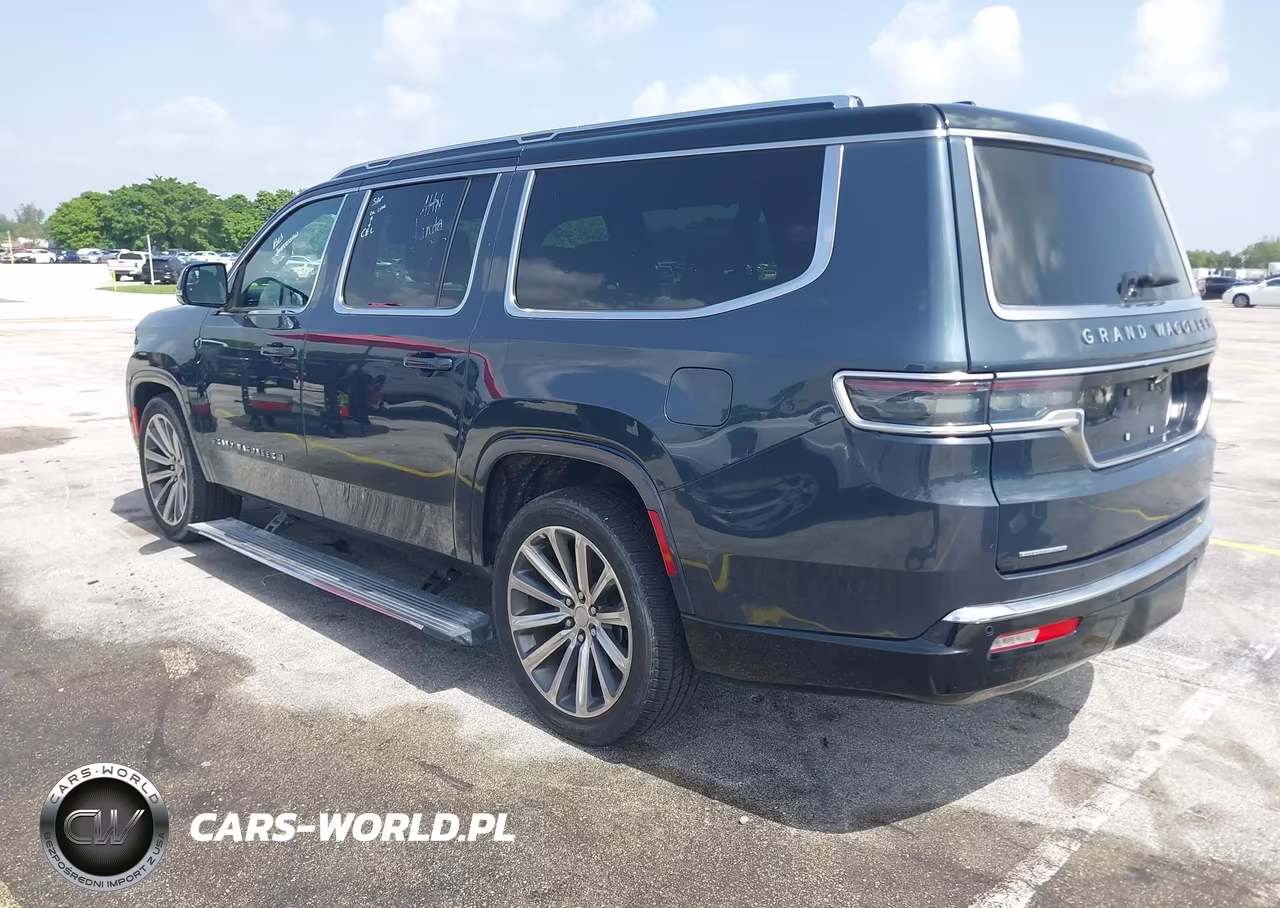 2023 Jeep Grand Wagoneer L Series Ii 4X4 VIN:1C4SJSFP1PS556841 - 3
