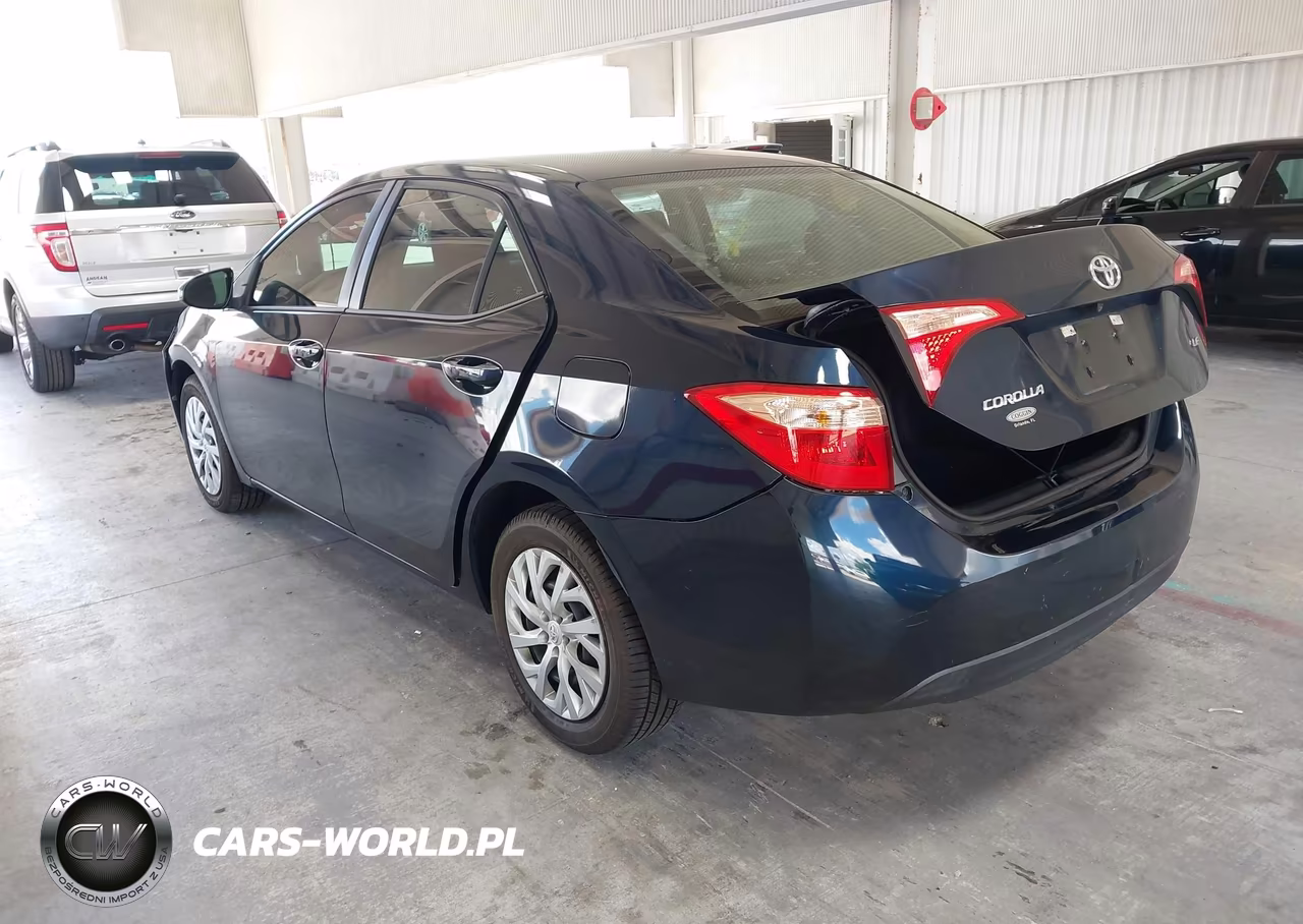 2019 Toyota Corolla Le VIN:5YFBURHEXKP933222 - 3
