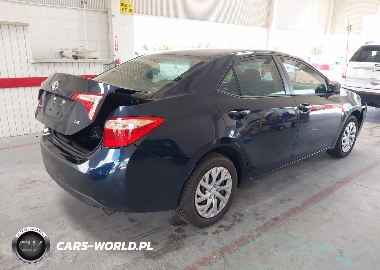 2019 Toyota Corolla Le VIN:5YFBURHEXKP933222 - 4