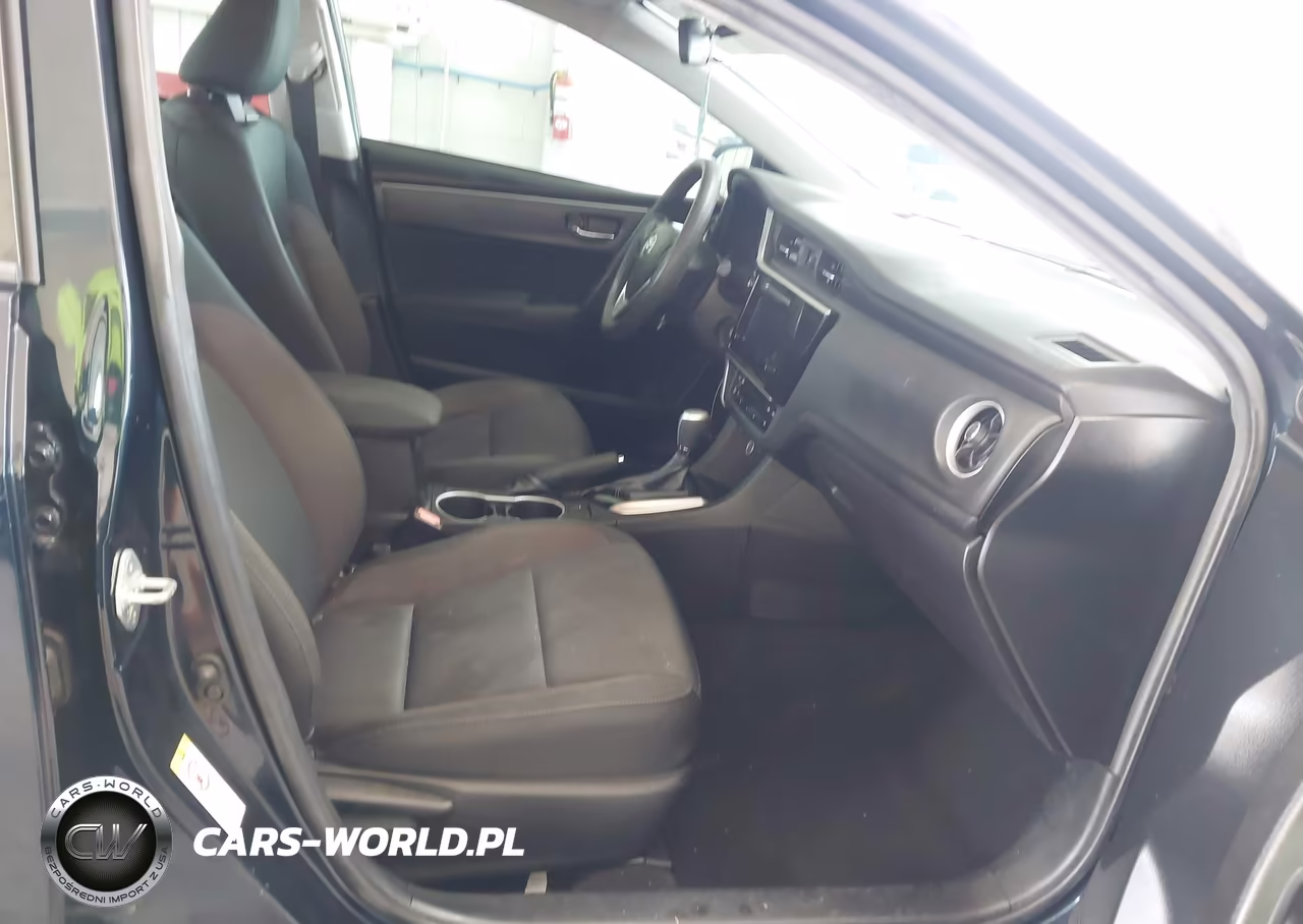 2019 Toyota Corolla Le VIN:5YFBURHEXKP933222 - 5