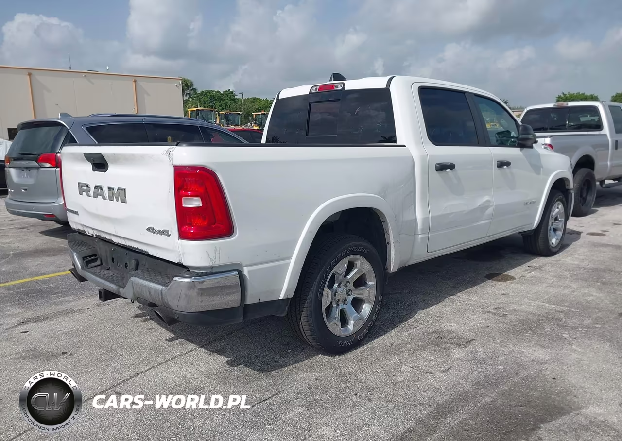 2026 Ram 1500 Big Horn 4X4 5'7 Box VIN:3C6SRFFP9T4159680 - 4