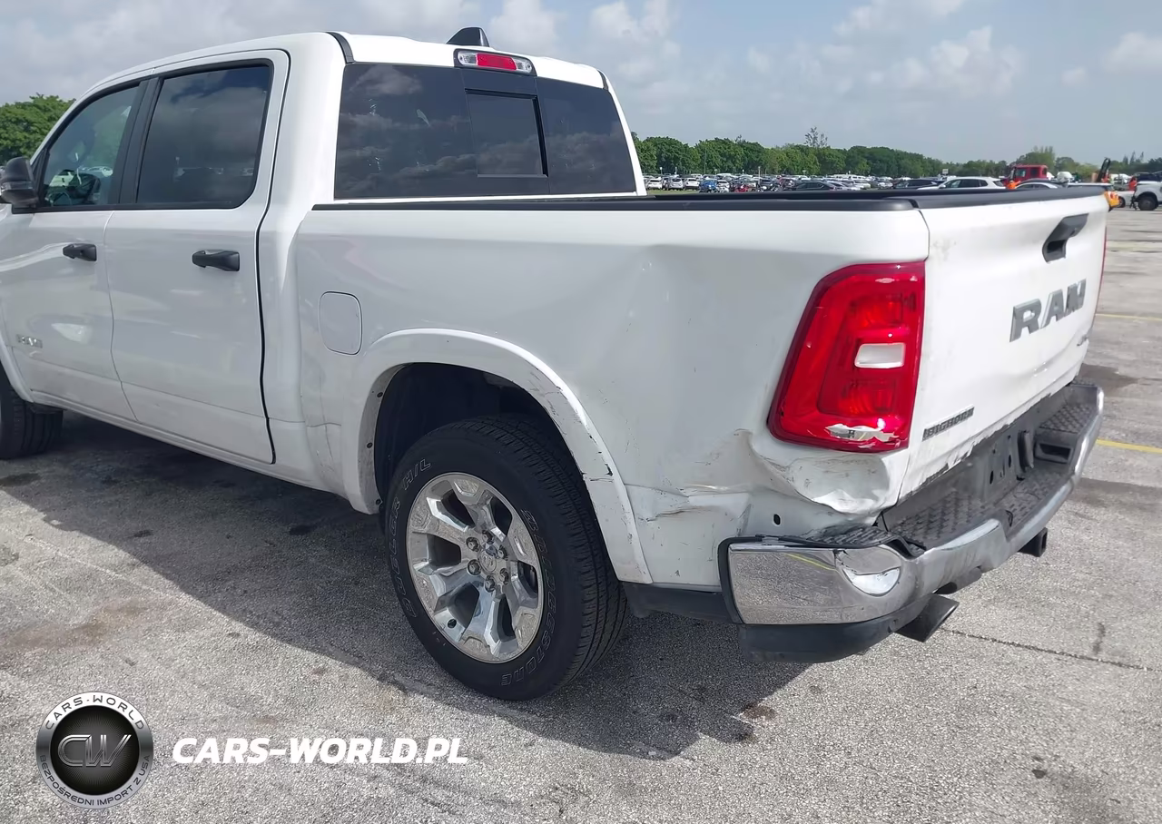 2026 Ram 1500 Big Horn 4X4 5'7 Box VIN:3C6SRFFP9T4159680 - 6