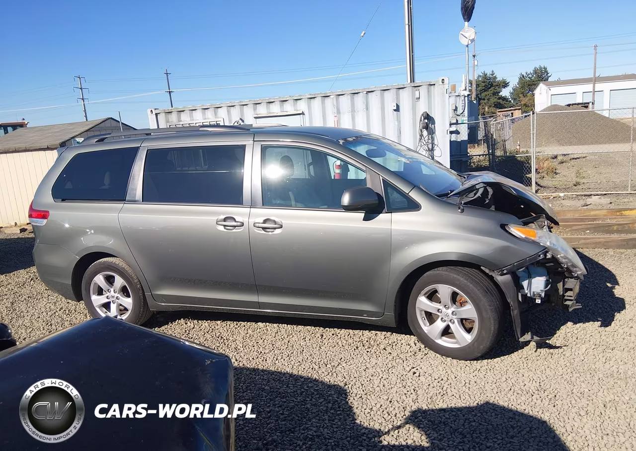 2014 Toyota Sienna Le VIN:5TDKK3DC4ES498488 - 14
