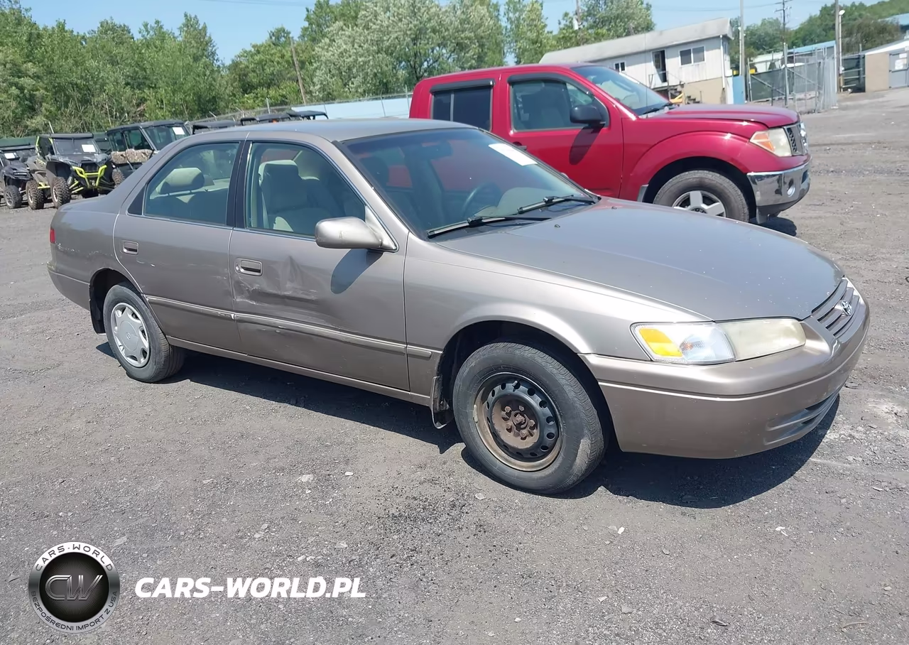 1999 Toyota Camry Ce