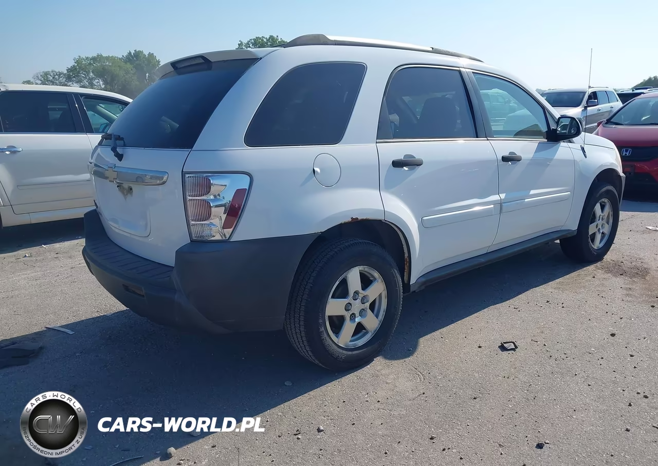 2005 Chevrolet Equinox Ls VIN:2CNDL13F556136293 - 4