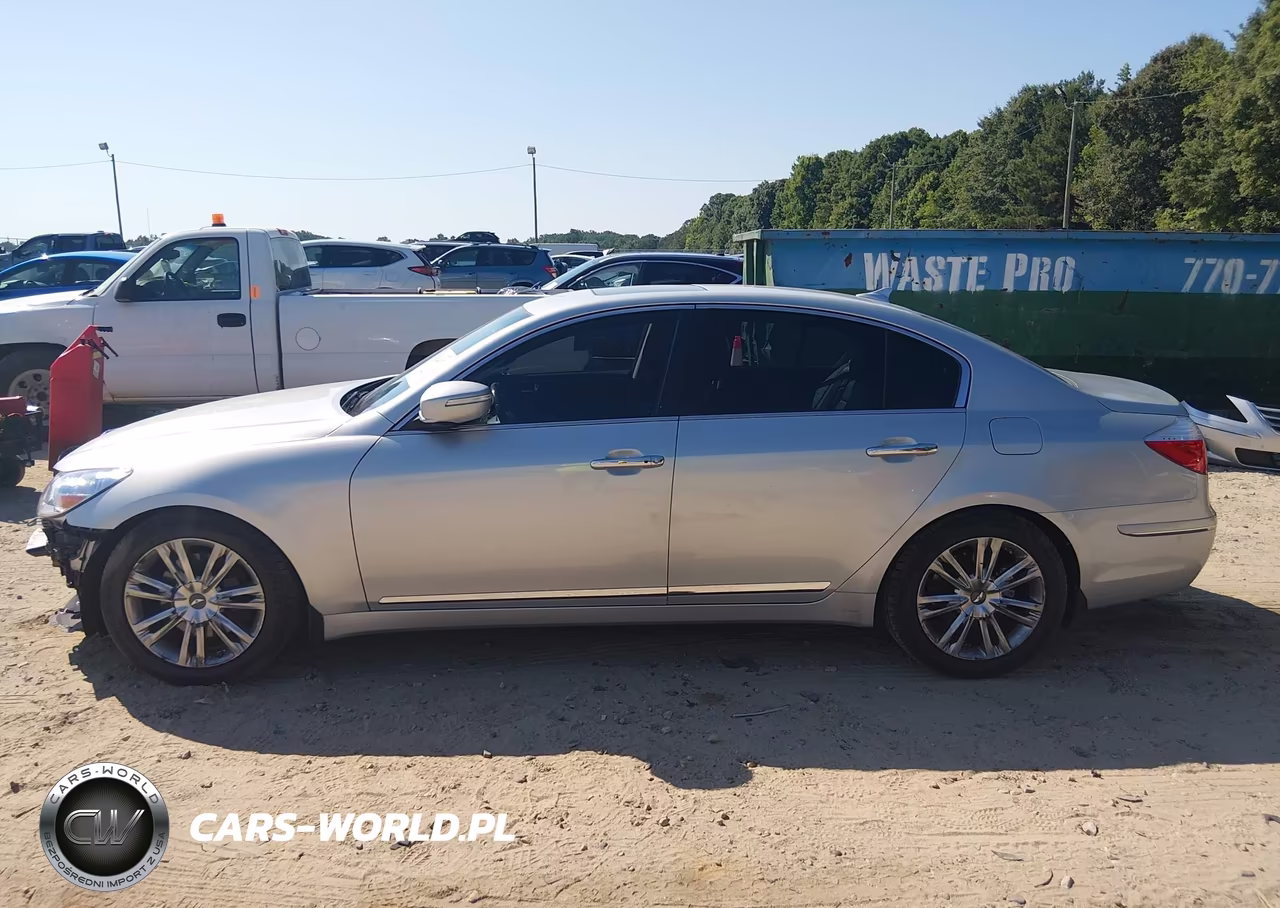 2011 Hyundai Genesis 4.6 VIN:KMHGC4DFXBU133738 - 15